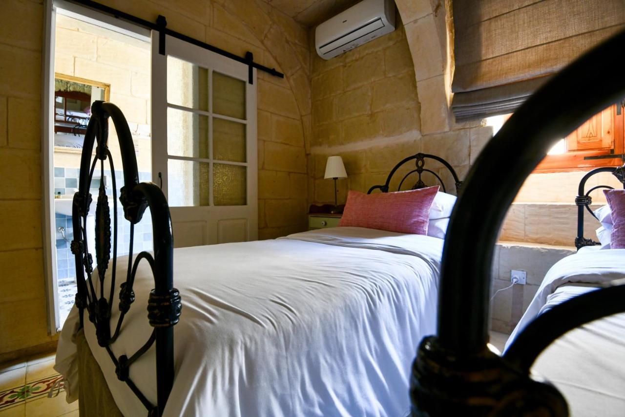 Maria'S B&B กฮาสลิ ภายนอก รูปภาพ