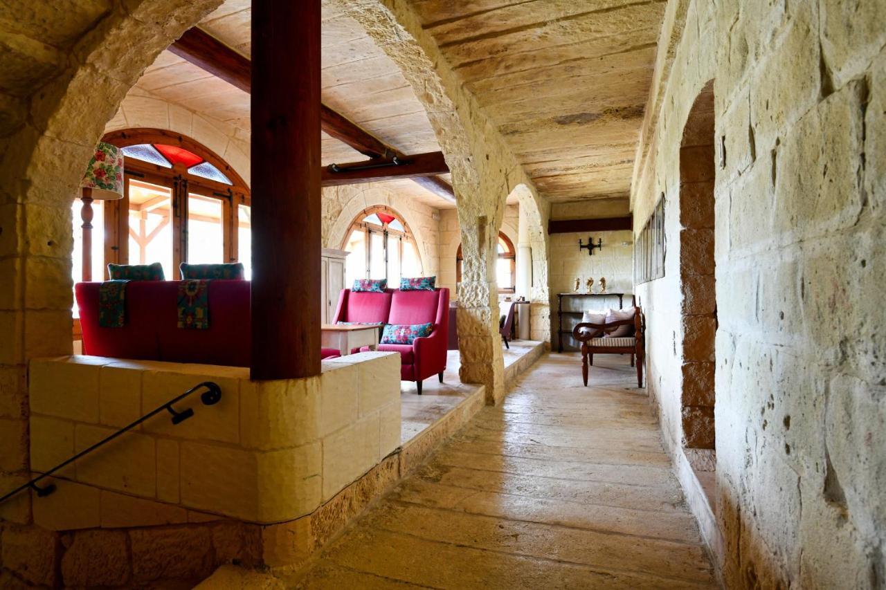 Maria'S B&B กฮาสลิ ภายนอก รูปภาพ