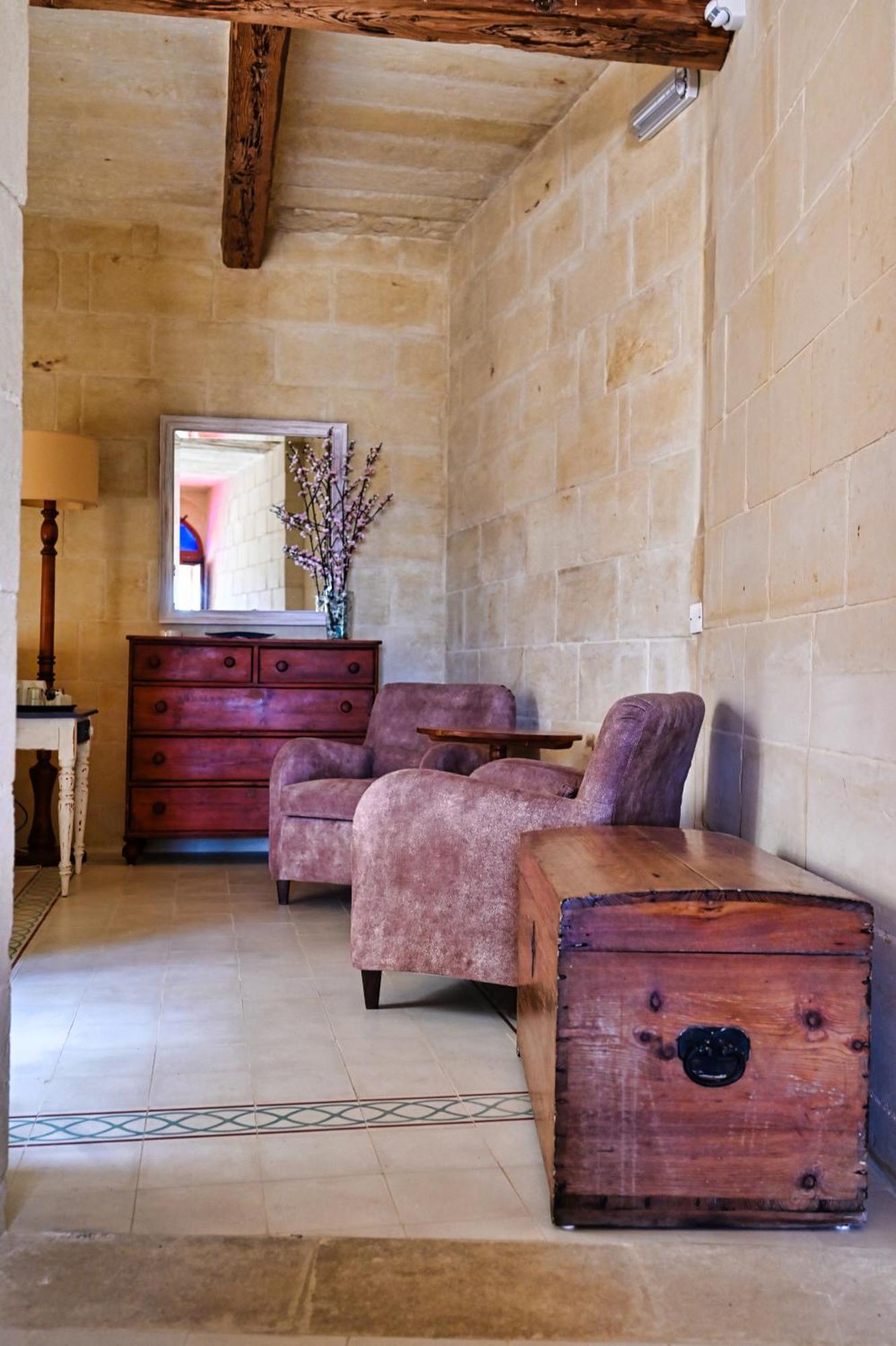 Maria'S B&B กฮาสลิ ภายนอก รูปภาพ