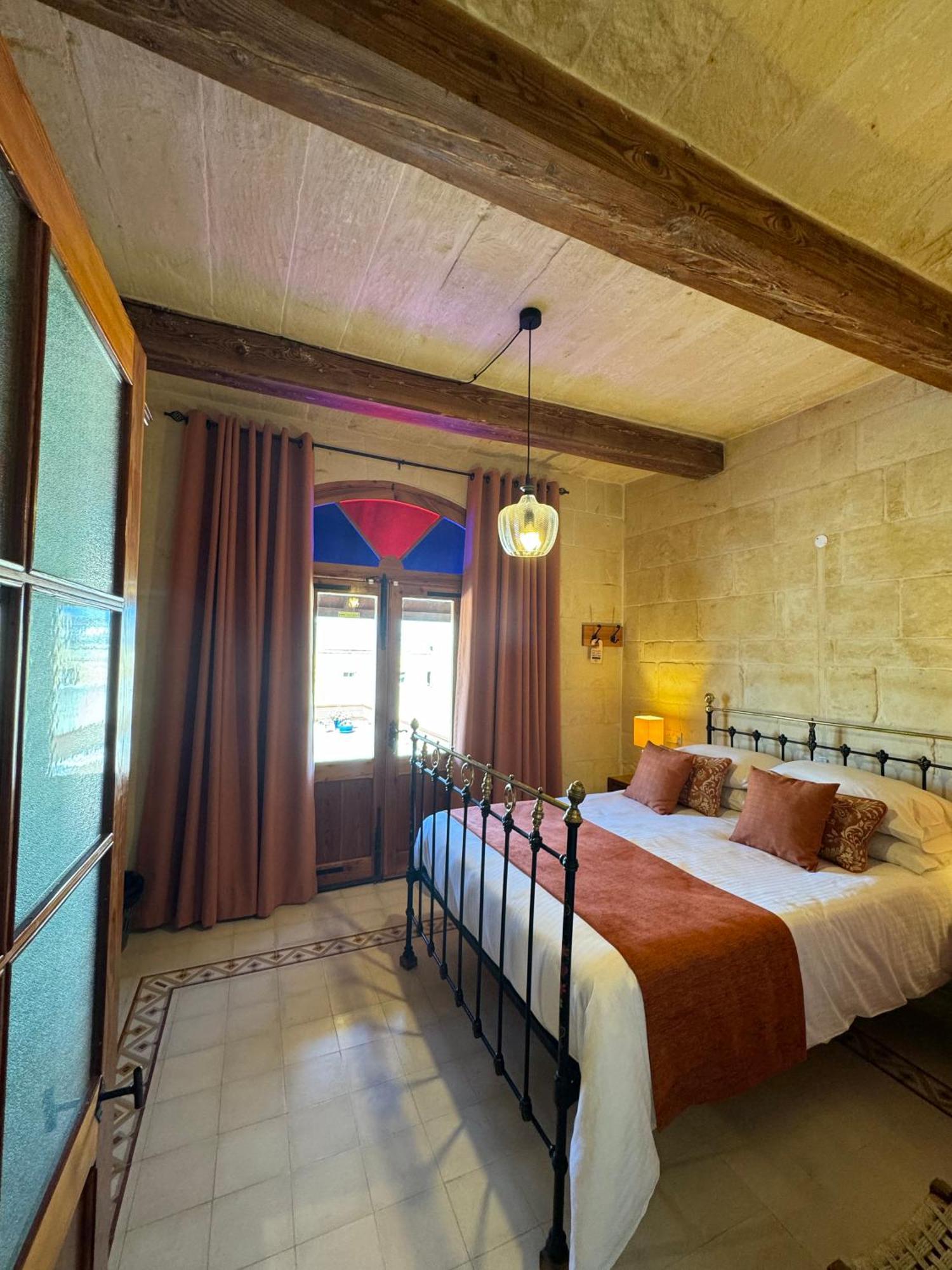 Maria'S B&B กฮาสลิ ภายนอก รูปภาพ