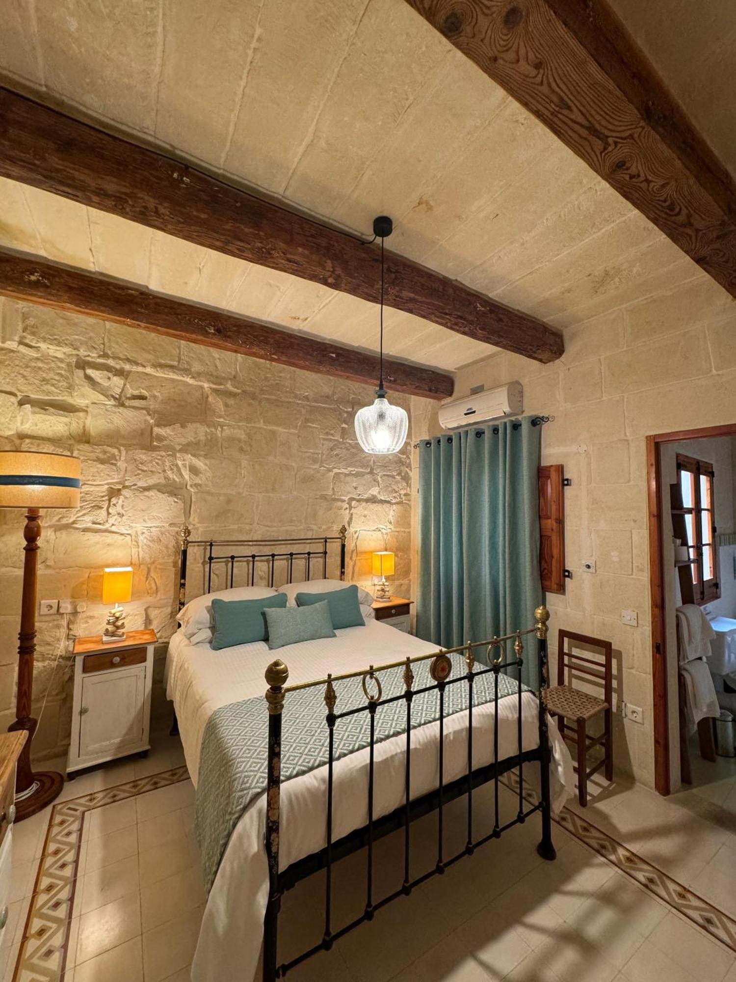 Maria'S B&B กฮาสลิ ภายนอก รูปภาพ